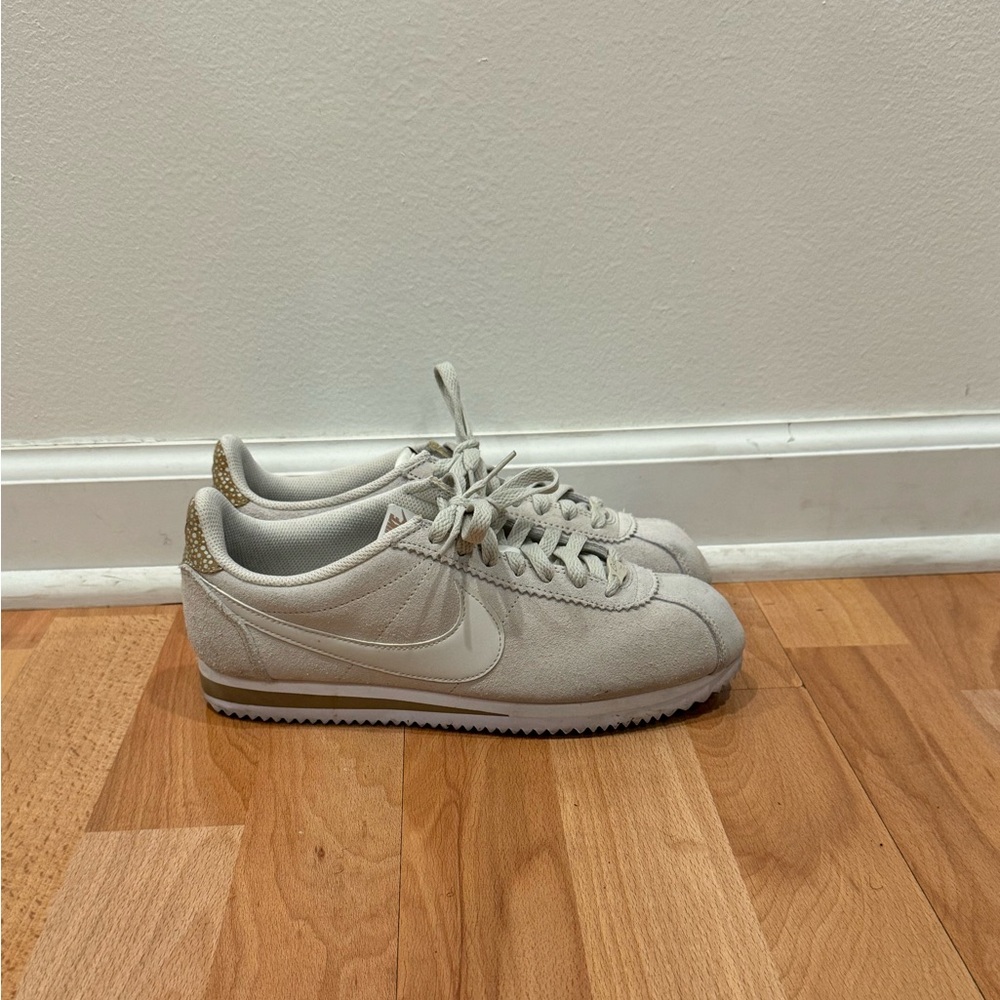 Suede Nike Cortez